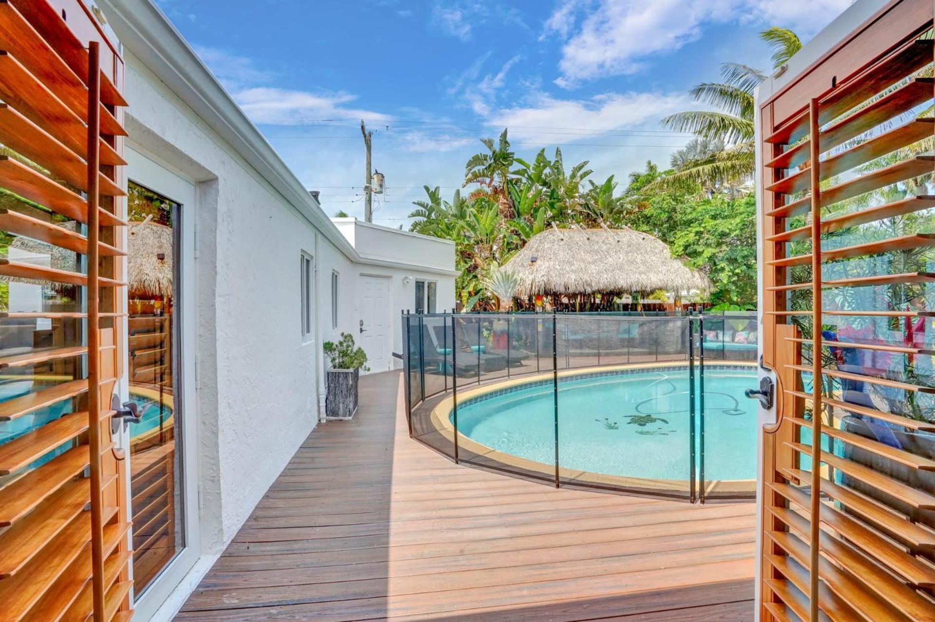 Private Pool With 5 Bedroom Retreat Hollywood Exterior foto